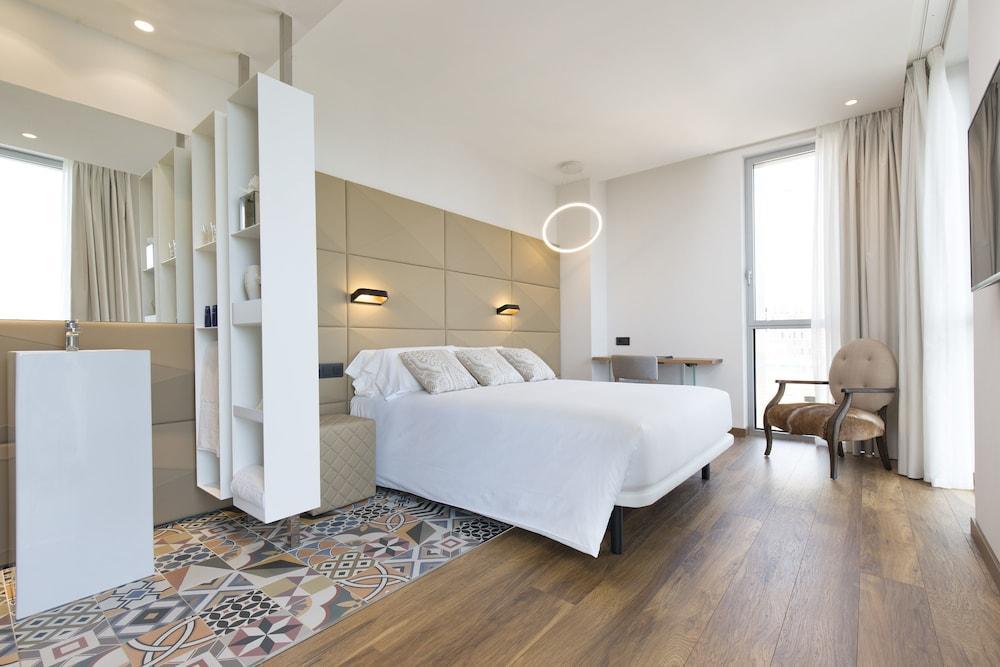Hotel Sb Glow Barcellona Esterno foto